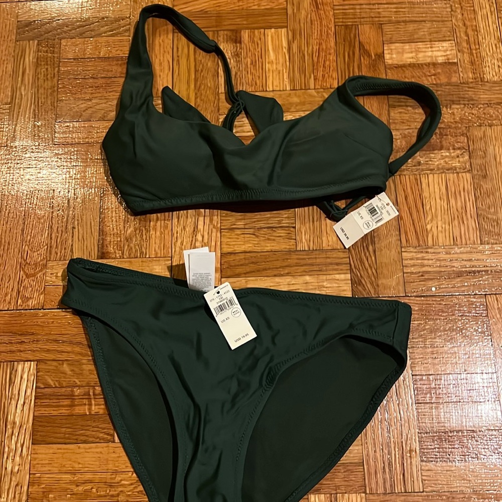 Aerie bikini (top and bottom)